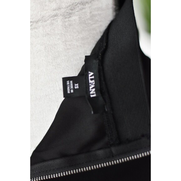 Alfani Pencil Skirt Woman's XS Black Exposed Zipper Goth Alt Office - Picture 7 of 9